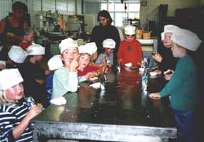 Raubtierftterung nach der Arbeit